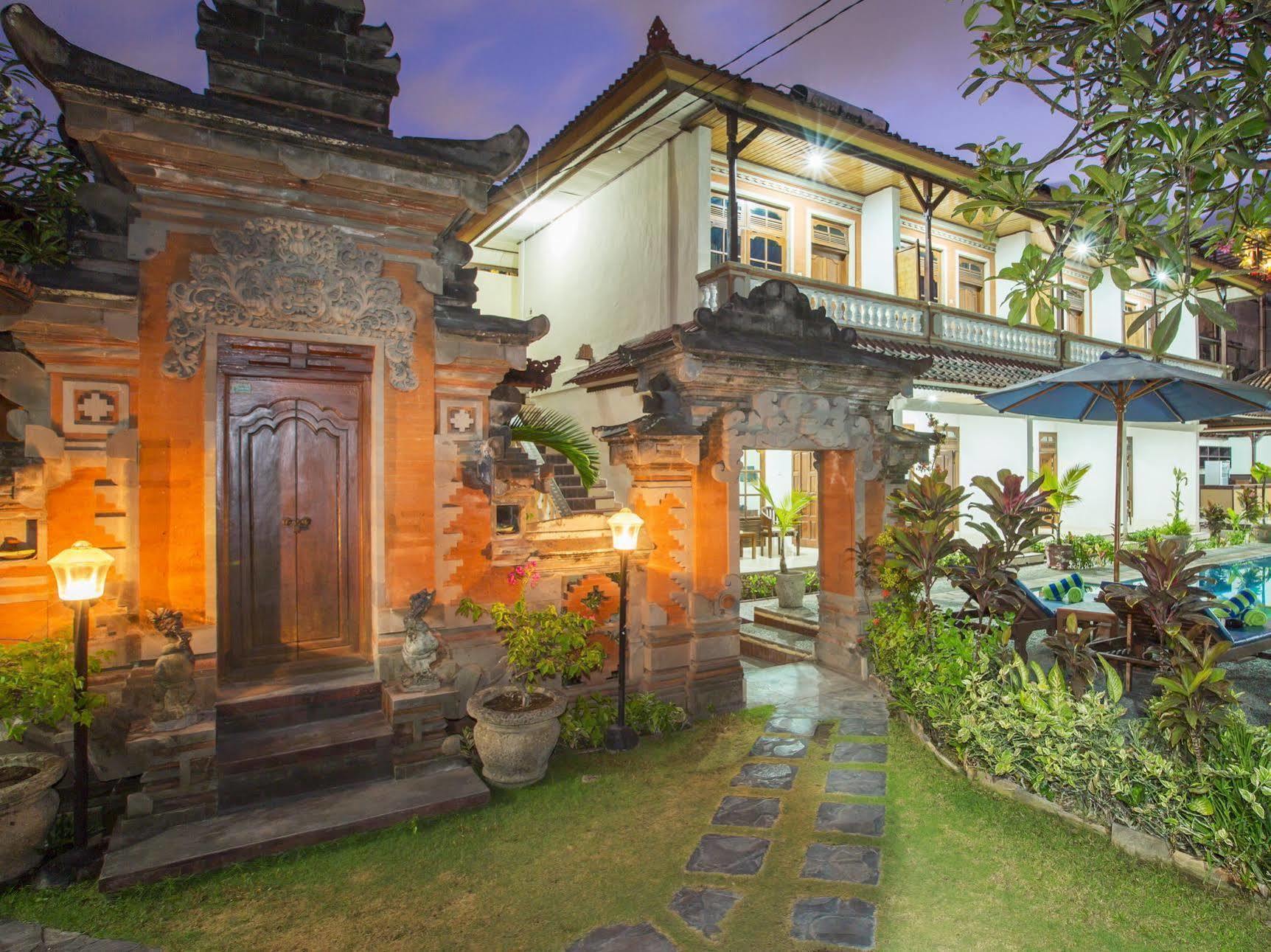 Отель Surya Tropical Kuta Кута Экстерьер фото